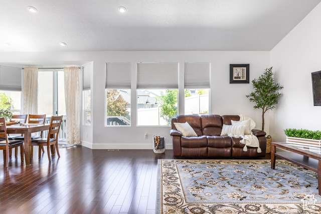 Photo 9 for MLS #2083220 at 3773 750 West