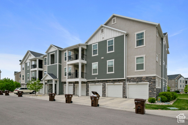 633 N SUN PEAK DR, Vineyard UT 84059