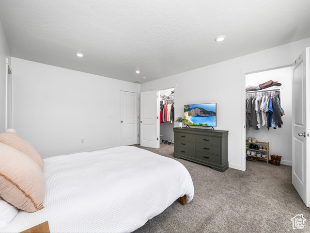Photo 15 for MLS #2083284 at 944 E Jack Dr