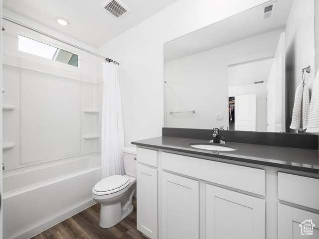 Photo 16 for MLS #2083284 at 944 E Jack Dr