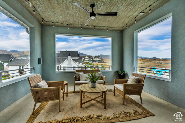 Photo 30 for MLS #2083362 at 6721 W Lake Ave #121
