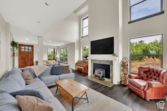 Photo 11 for MLS #2083364 at 9048 E Acorn Way #984