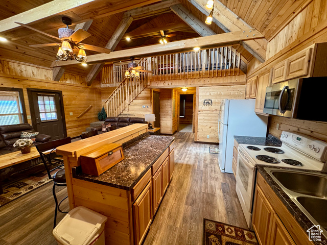 Photo 23 for MLS #2083397 at 11435 S Country Road
