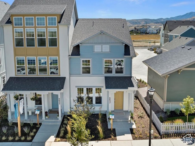 11321 S OFFSHORE WAY #402, South Jordan UT 84009