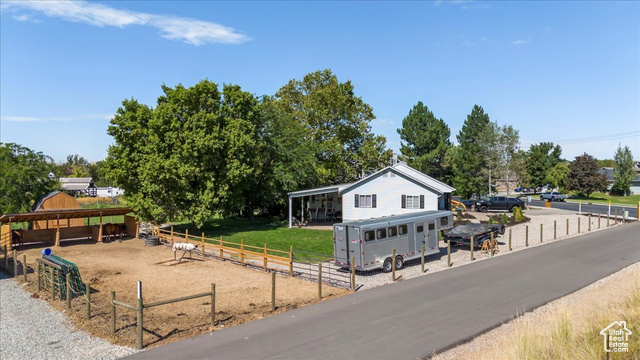 Photo 7 for MLS #2083512 at 278 E Shepard Ln