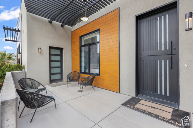 Photo 54 for MLS #2083586 at 1450 W Torrey Pines Rd
