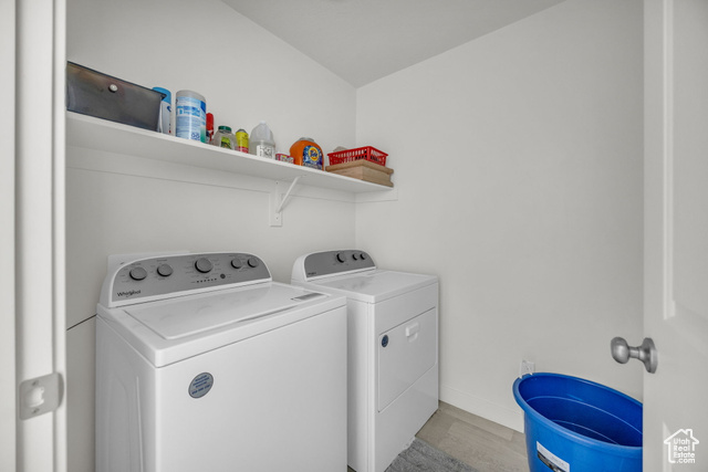 405 W Domain Ln