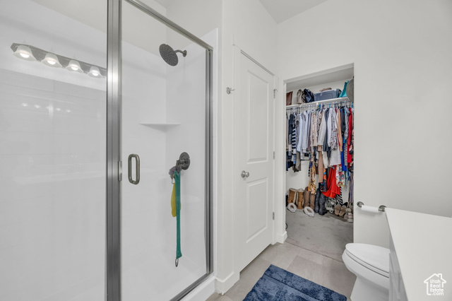 405 W Domain Ln