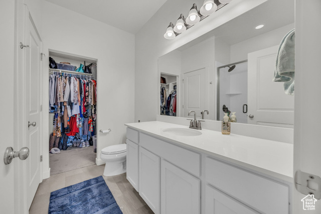 405 W Domain Ln