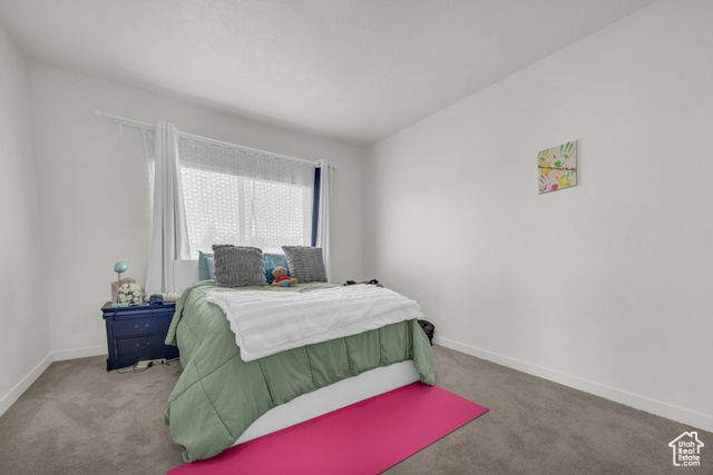 405 W Domain Ln