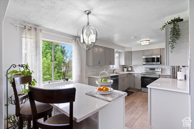 Photo 4 for MLS #2083684 at 1471 W 1460 North