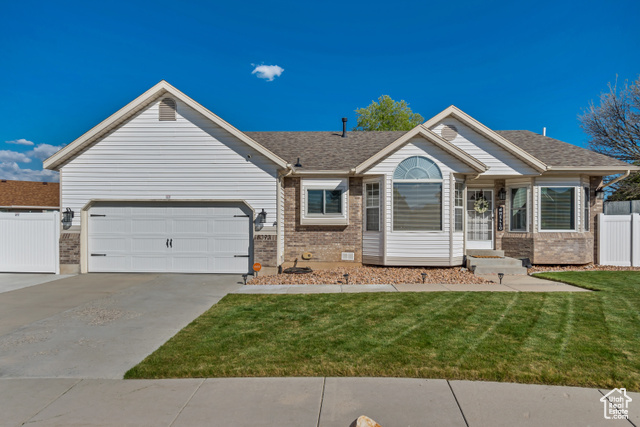 8393 S DUNLOP CT, West Jordan UT 84088