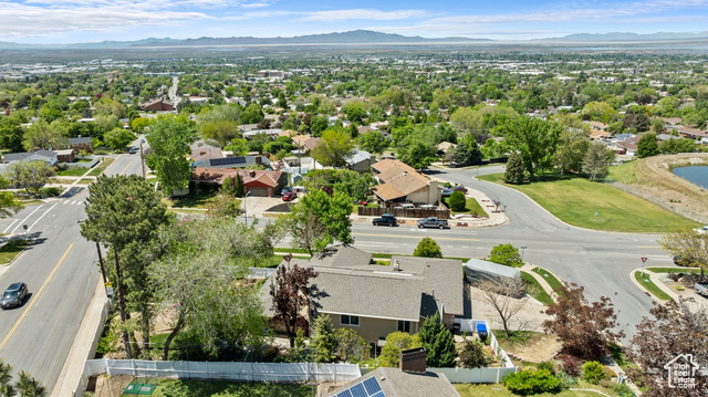 Photo 56 for MLS #2083772 at 1761 S Davis Blvd
