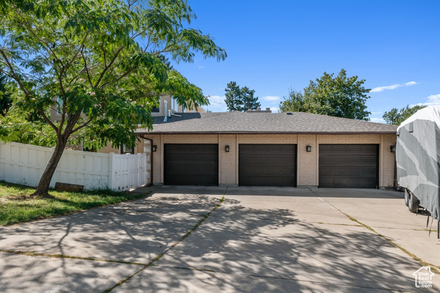 Photo 9 for MLS #2083772 at 1761 S Davis Blvd