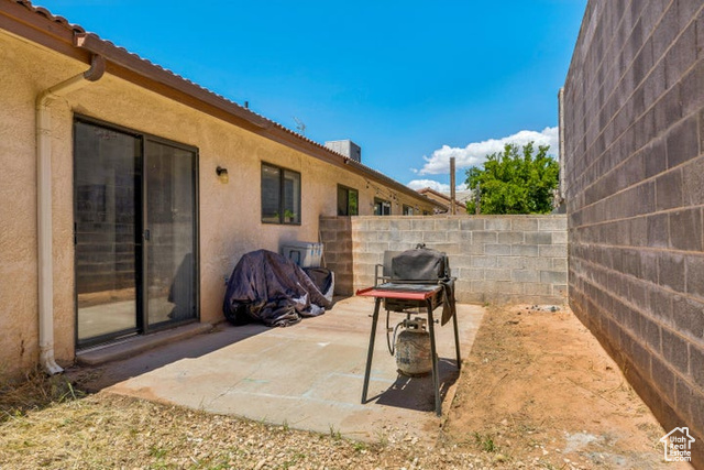 Photo 20 for MLS #2083822 at 1075 N 1400 West #32