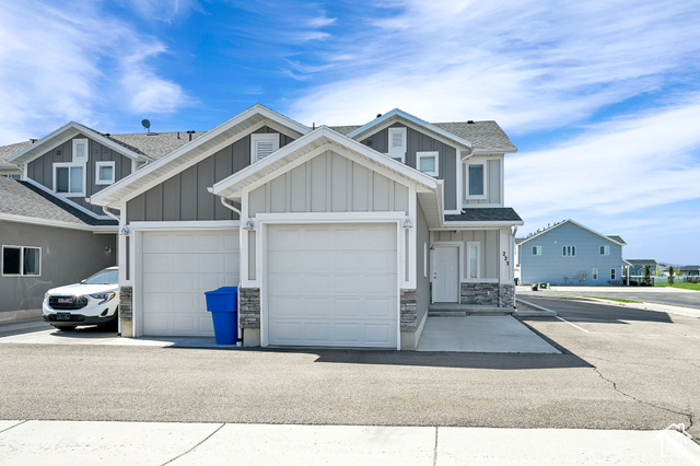 3202 N 3325 W #223, Plain City UT 84404