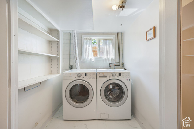Photo 37 for MLS #2083890 at 3501 E Loren Von Dr