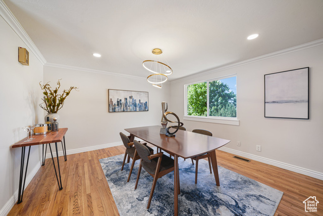 Photo 13 for MLS #2083890 at 3501 E Loren Von Dr
