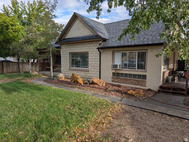 1341 E Creek Rd
                     MLS #2083894