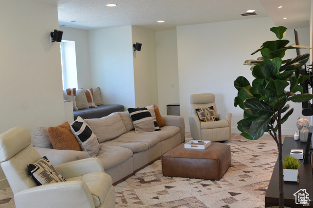 Photo 17 for MLS #2083907 at 4901 N Eagle Nest Ln