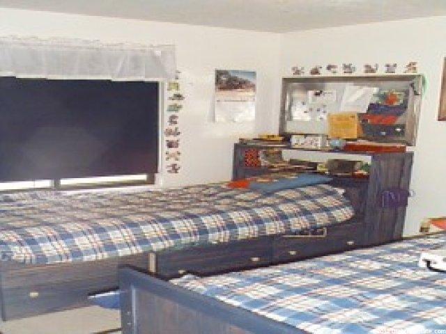 174 E 950 S, Layton, UT 84041 — photo 7