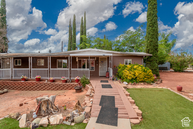 345 N MAIN ST, Ivins UT 84738