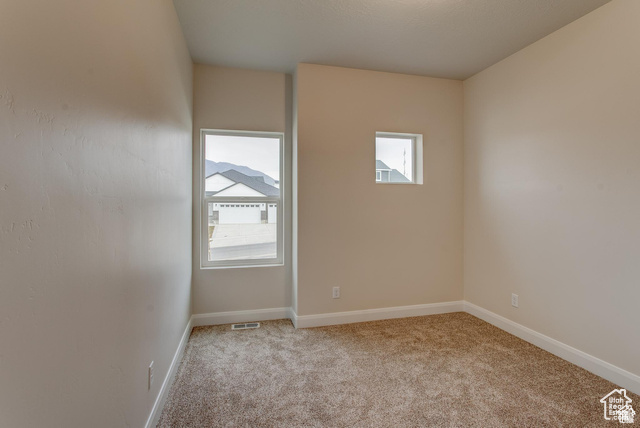 Photo 12 for MLS #2083957 at 2318 E 320 North #01