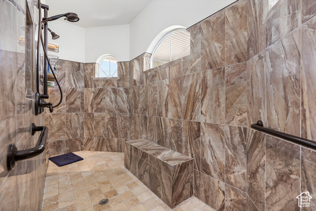Photo 21 for MLS #2083964 at 947 W Amethyst Dr