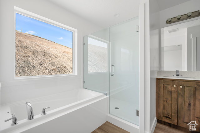 Photo 8 for MLS #2084009 at 377 N 2350 East #04