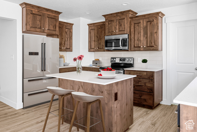 Photo 4 for MLS #2084009 at 377 N 2350 East #04