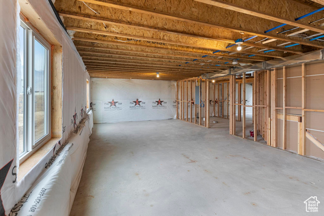 Photo 17 for MLS #2084034 at 362 N 2350 East #10