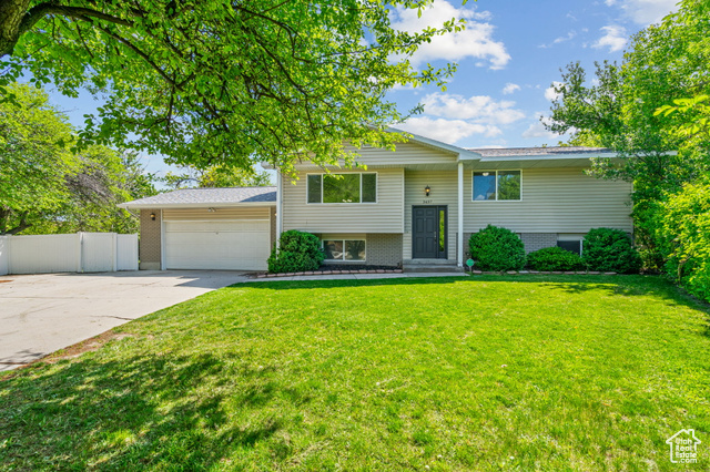 3437 W SUNRISE CIR, West Jordan UT 84084