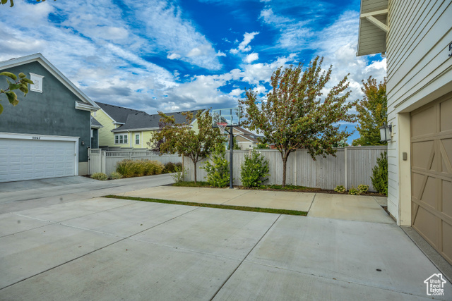 Photo 68 for MLS #2084074 at 5038 W Lake Ave