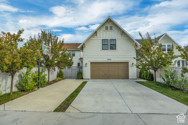 Photo 67 for MLS #2084074 at 5038 W Lake Ave