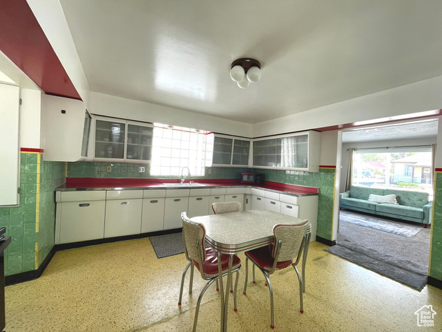 Photo 8 for MLS #2084164 at 73 Locust St