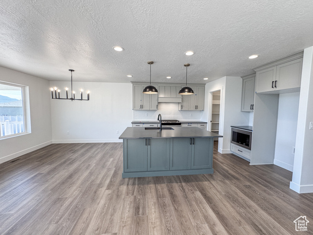 Photo 7 for MLS #2084170 at 2794 N Buckskin Dr #213