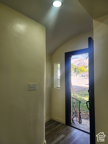 Photo 6 for MLS #2084241 at 1609 S Washington Blvd Blvd