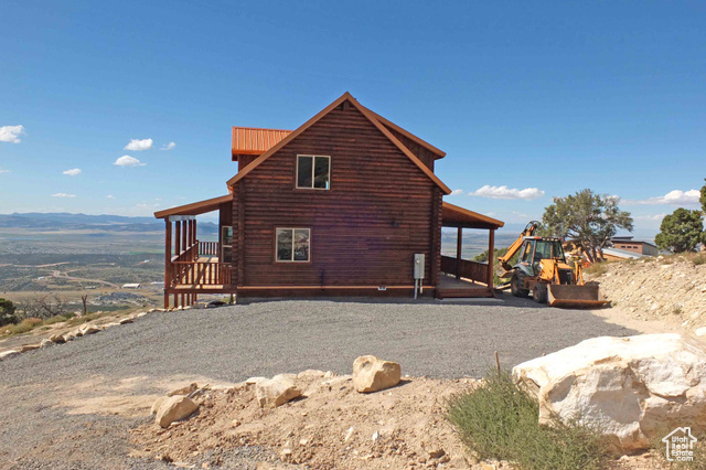 Photo 3 for MLS #2084247 at 1982 S High Juniper Dr