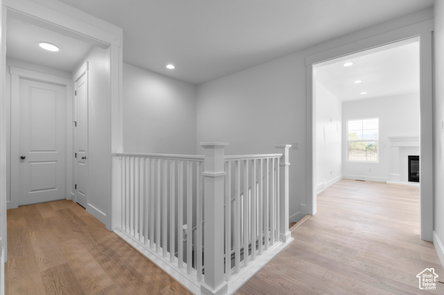 Photo 7 for MLS #2084265 at 595 W Junegrass Ln