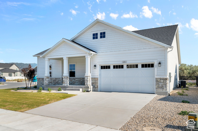Photo 2 for MLS #2084265 at 595 W Junegrass Ln