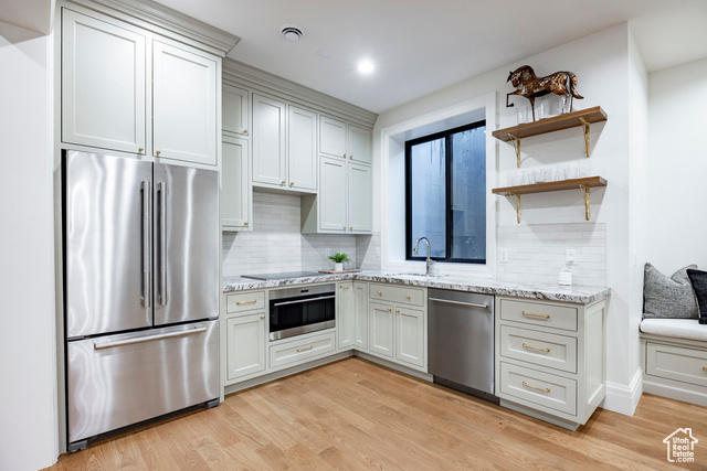 Photo 56 for MLS #2084279 at 618 S Fox Den Rd #2