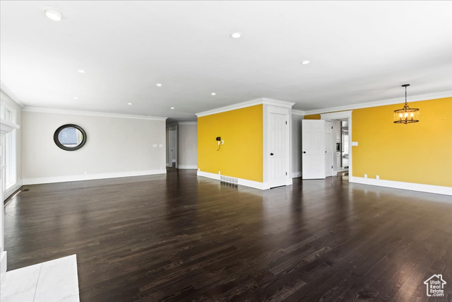 Photo 16 for MLS #2084324 at 1116 N Birch Cir
