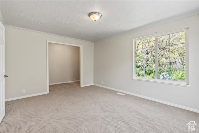 Photo 32 for MLS #2084324 at 1116 N Birch Cir