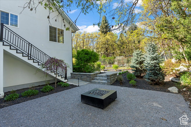 Photo 65 for MLS #2084324 at 1116 N Birch Cir