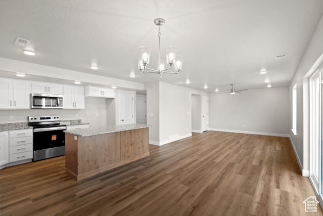 Photo 8 for MLS #2084326 at 953 N 215 West