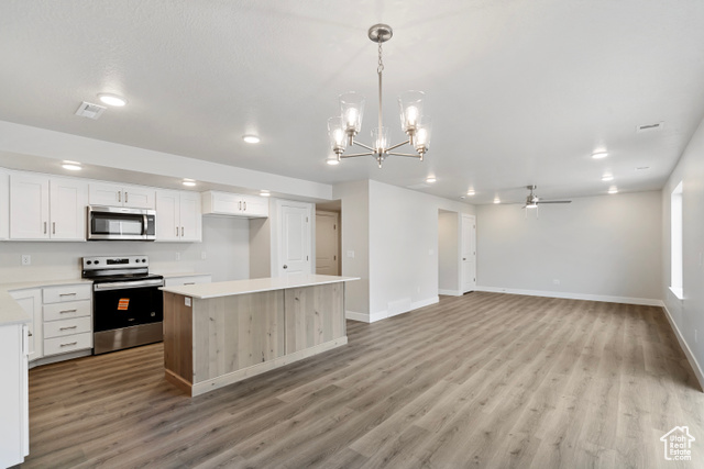 Photo 7 for MLS #2084327 at 947 N 215 West