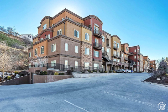 5198 N UNIVERSITY AVE #105, Provo UT 84604