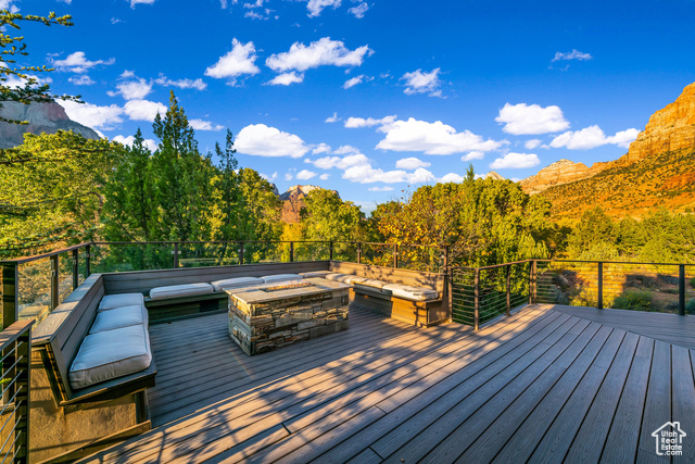 Photo 12 for MLS #2084392 at 1203 Canyon Springs Rd