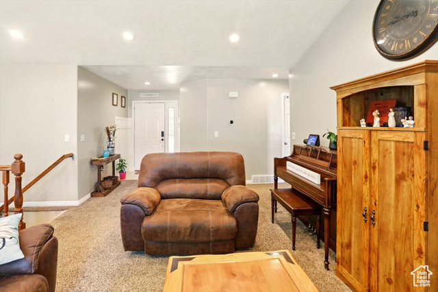 Photo 6 for MLS #2084404 at 1424 W 3325 South