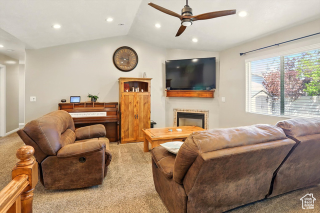 Photo 5 for MLS #2084404 at 1424 W 3325 South